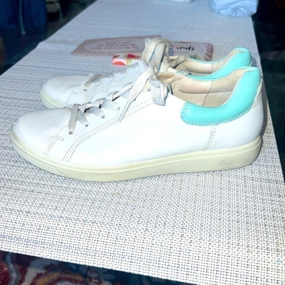 Ecco sneakers, Soft leather 7 Sneaker Size EUR39 white& Tiffany green - Picture 6 of 10